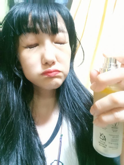 ダルバ ホワイトトリュフファーストスプレーセラム/ダルバ/ミスト状化粧水を使ったクチコミ(2枚目)