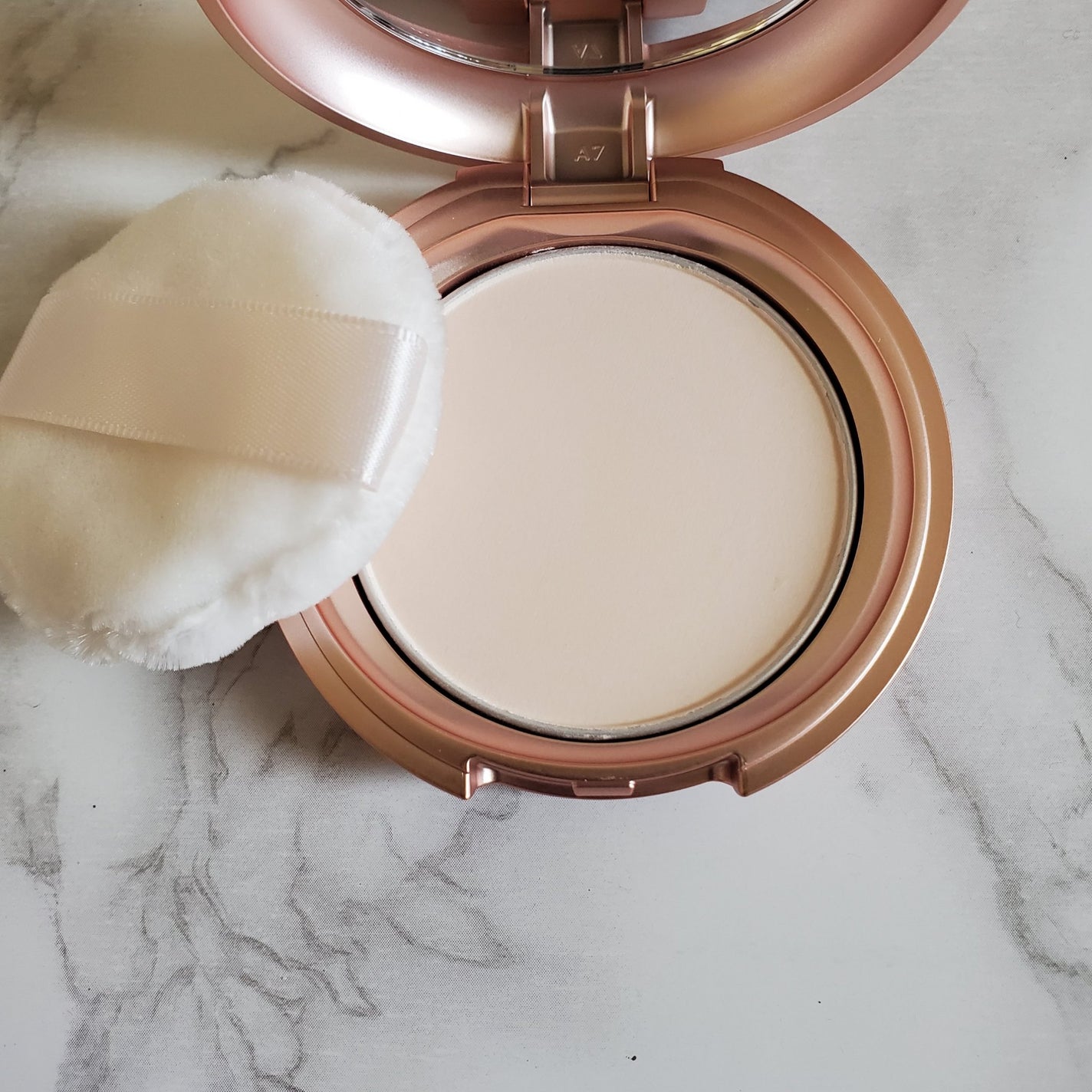 エテュセ フェイスエディション(パウダー)/ettusais/プレストパウダーを使ったクチコミ(2枚目)