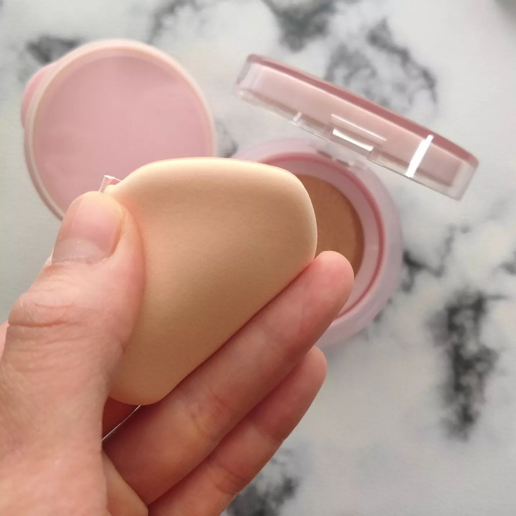 ブルームインカバーフィットクッション/rom&nd/クッションファンデーションを使ったクチコミ（3枚目）