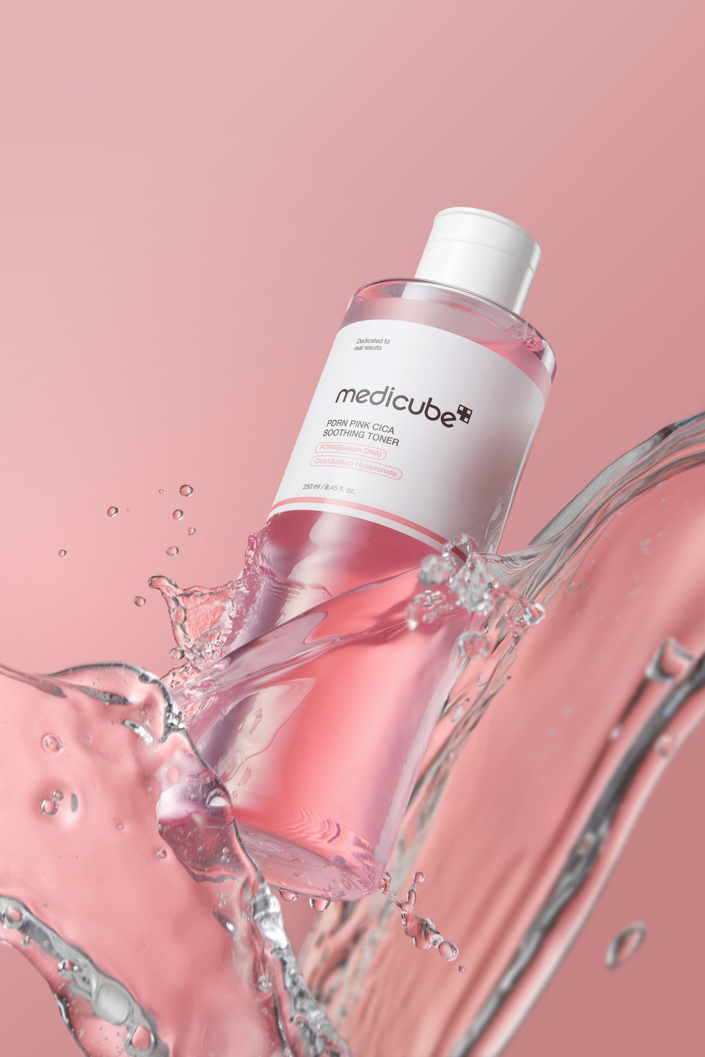 PDRN ピンクスージングトナー MEDICUBE