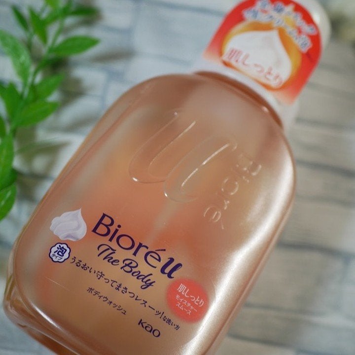 ビオレu ザ ボディ 泡タイプ モイスチャースムース/ビオレu/ボディソープを使ったクチコミ(3枚目)