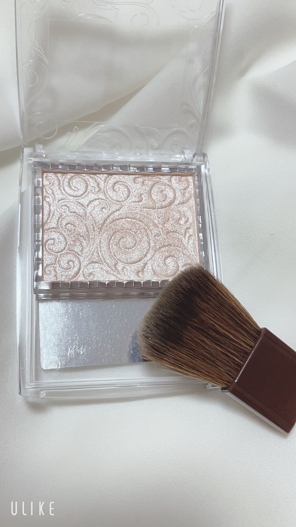 パールグロウハイライト/CEZANNE/パウダーハイライトを使ったクチコミ（2枚目）