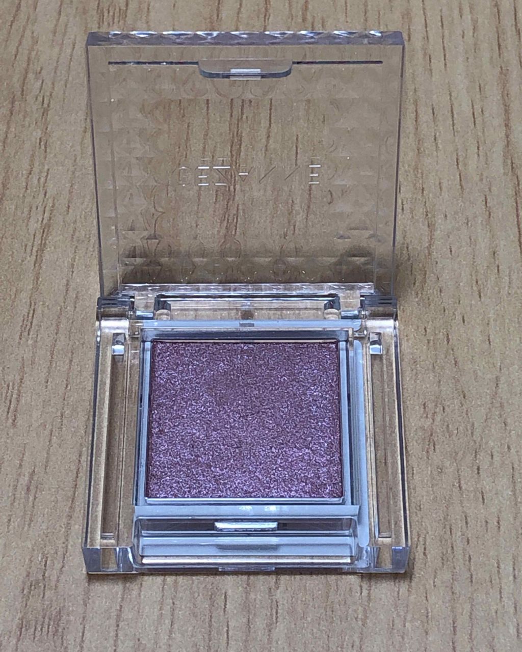 シングルカラーアイシャドウ/CEZANNE/単色アイシャドウを使ったクチコミ(3枚目)