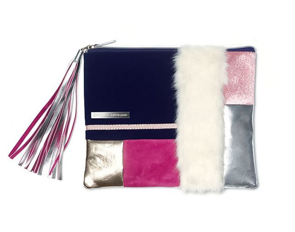 クリスマスコレクション 2017 LOVELESSコラボオリジナルポーチ