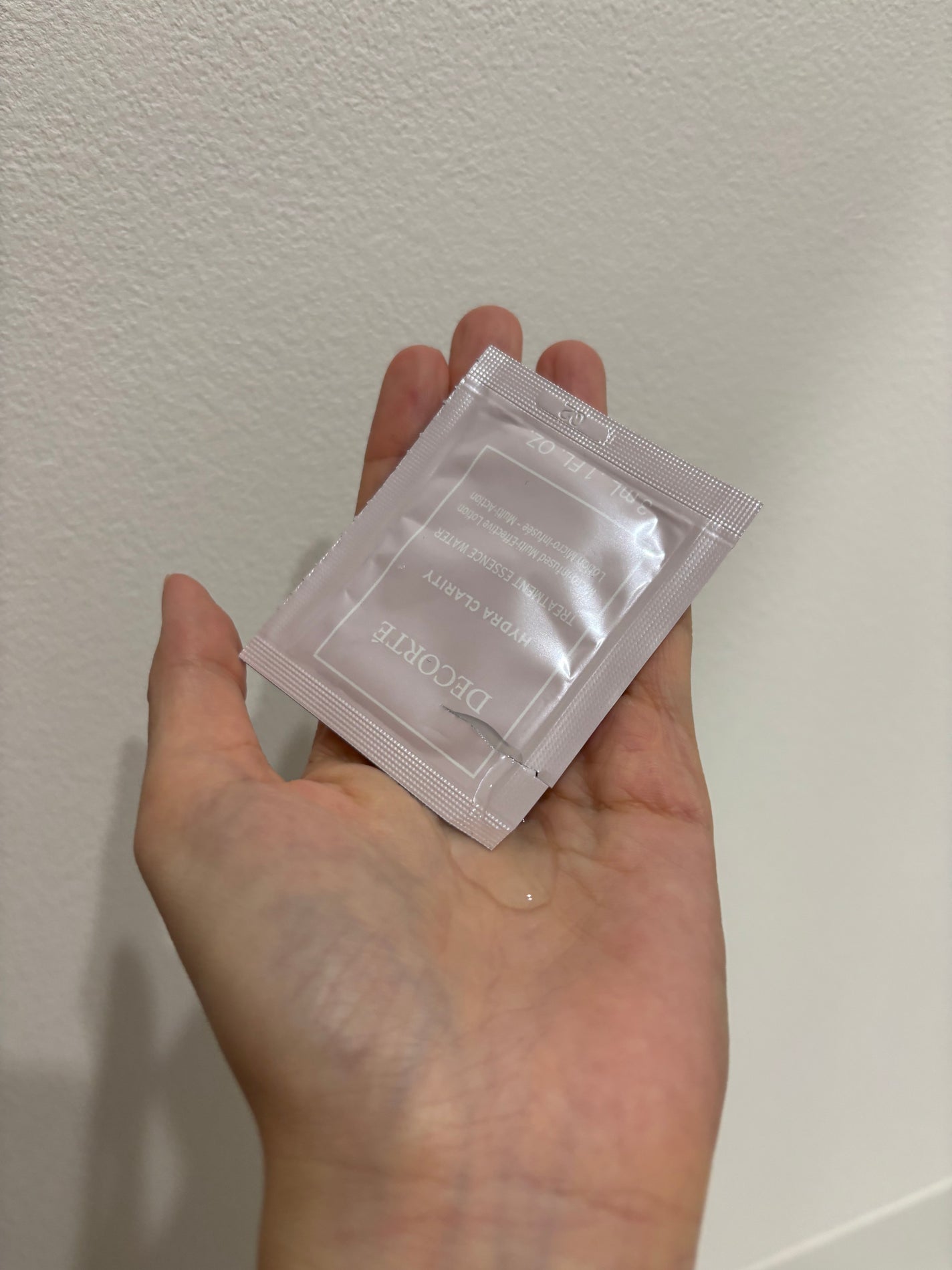 イドラクラリティ 薬用 トリートメント エッセンス ウォーター/DECORTÉ/化粧水を使ったクチコミ(3枚目)