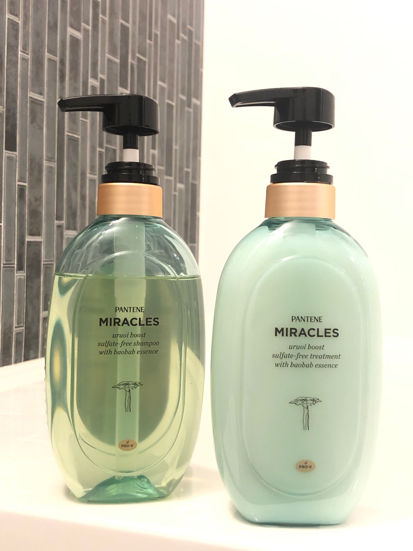 ミラクルズ うるおいブースト シャンプー/トリートメント/パンテーン/市販シャンプーを使ったクチコミ(1枚目)