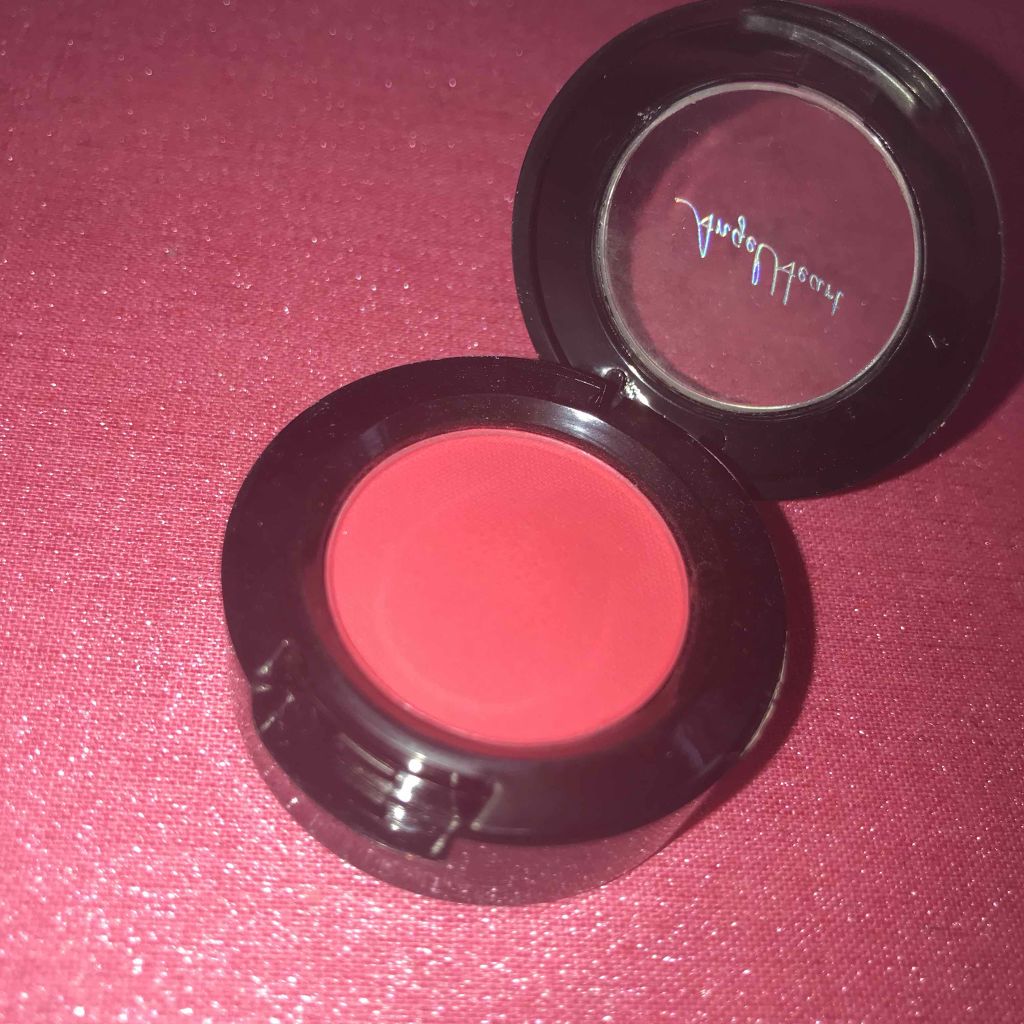 エンジェル ハート アイカラーズ 22 マットレッド/エンジェルハート/単色アイシャドウを使ったクチコミ（3枚目）