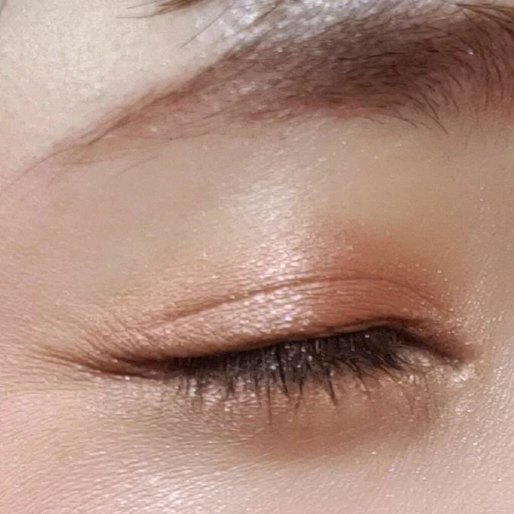 トーン タッチ アイズ/SUQQU/単色アイシャドウを使ったクチコミ（3枚目）