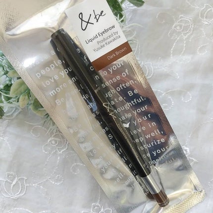 &be リキッドアイブロウのクチコミ「【&be】
*
おしゃれさん御用達のアンドビー。
地方だとアイカラーやファンシーラーの現品を見.....」(1枚目)