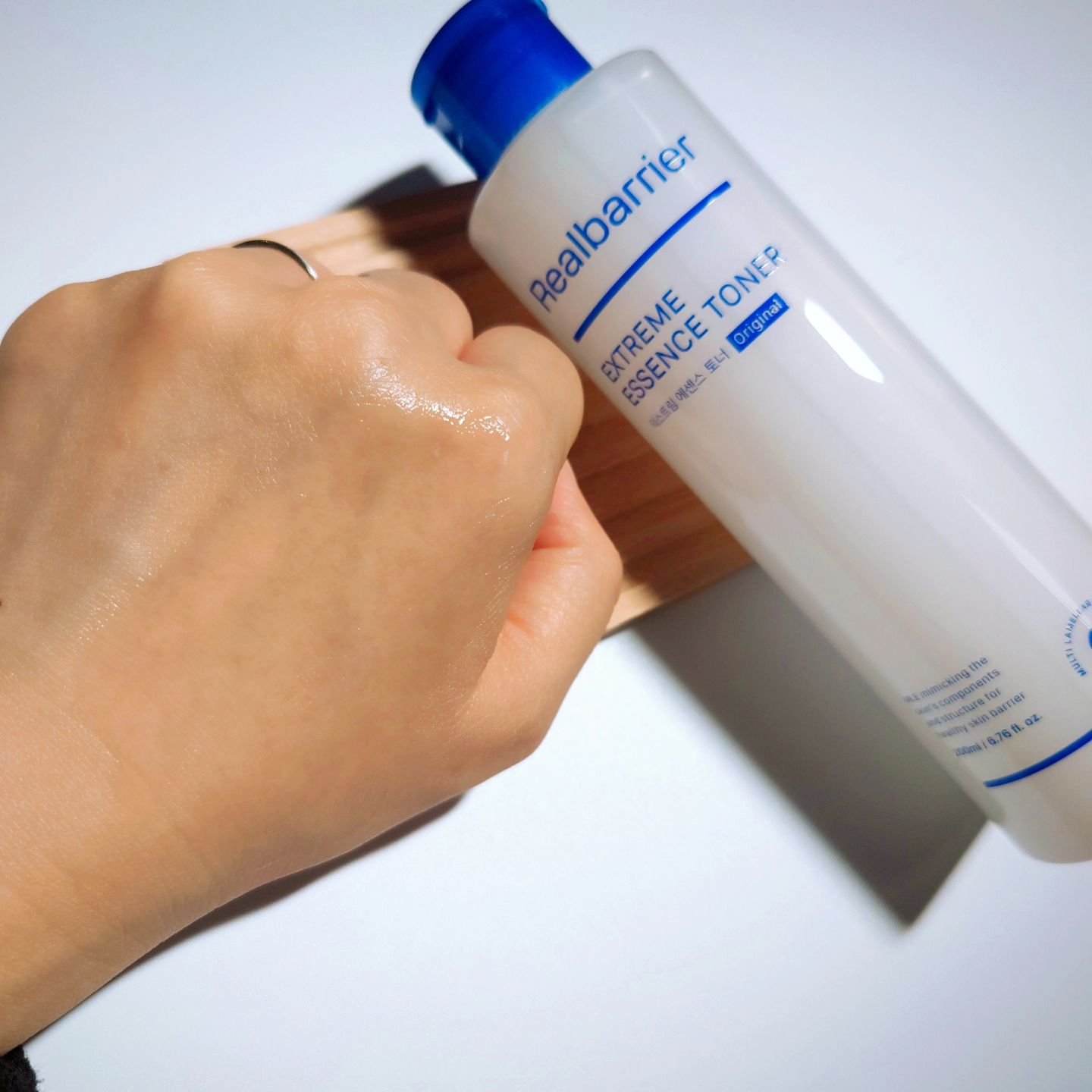 エクストリームエッセンストナーオリジナル/Real Barrier/化粧水を使ったクチコミ（3枚目）