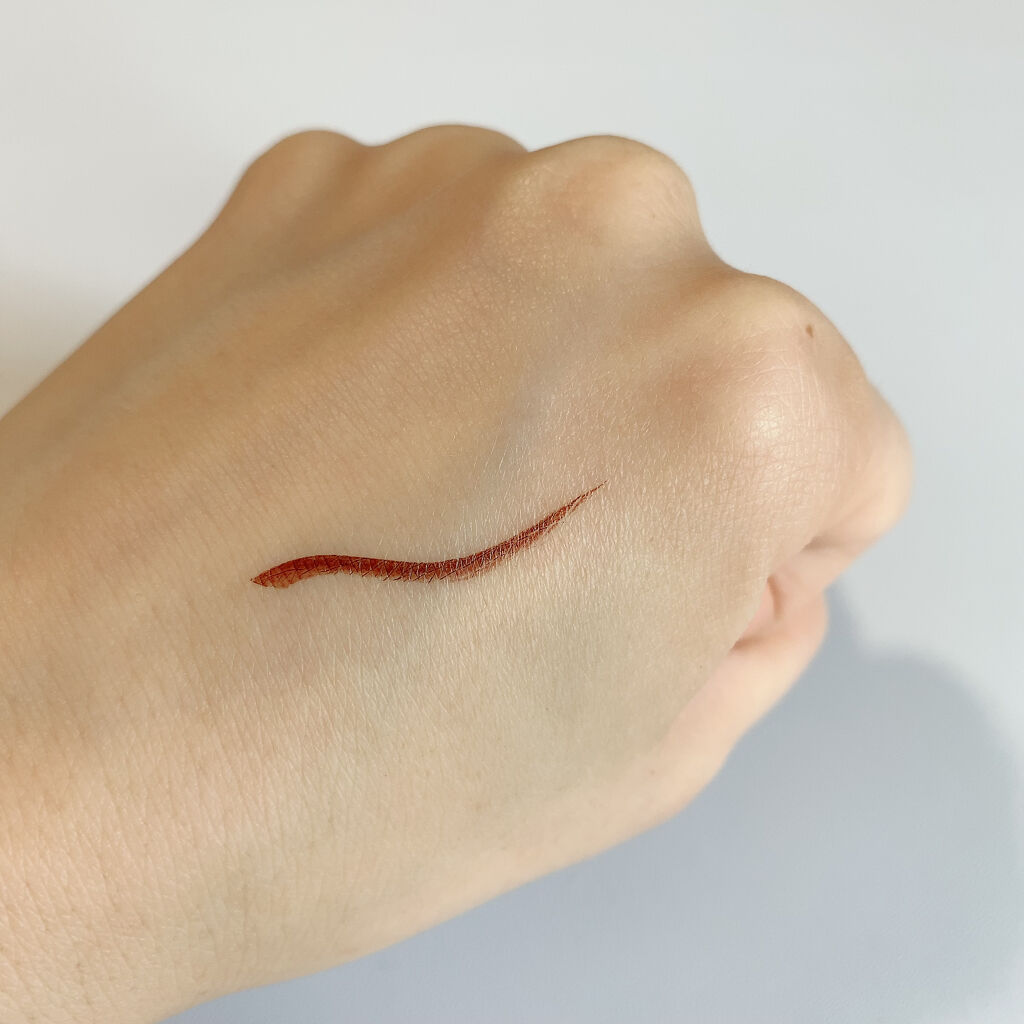 スキルレスライナー/LUMIURGLAS/リキッドアイライナーを使ったクチコミ（3枚目）