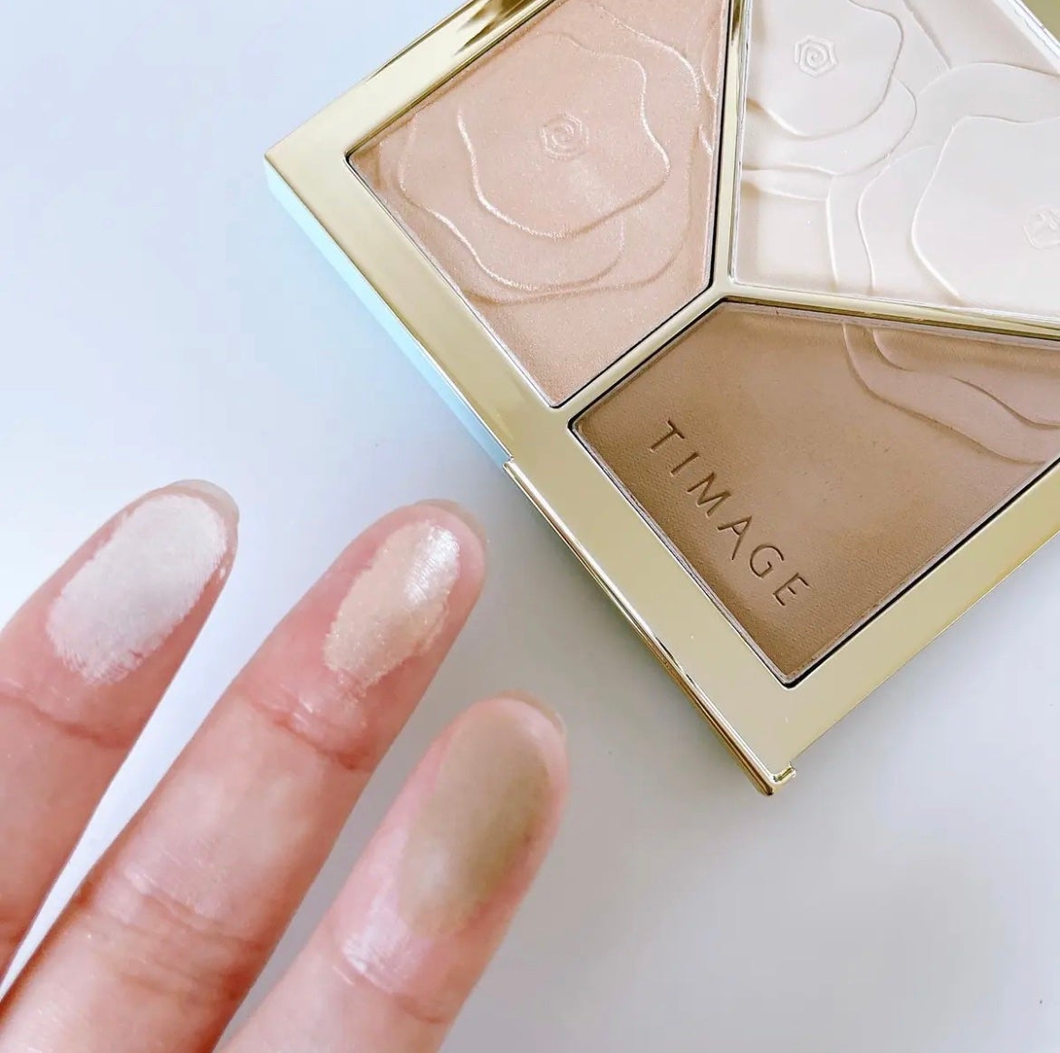 ハイライトシェーディングパレット/TIMAGE/パウダーハイライトを使ったクチコミ(3枚目)