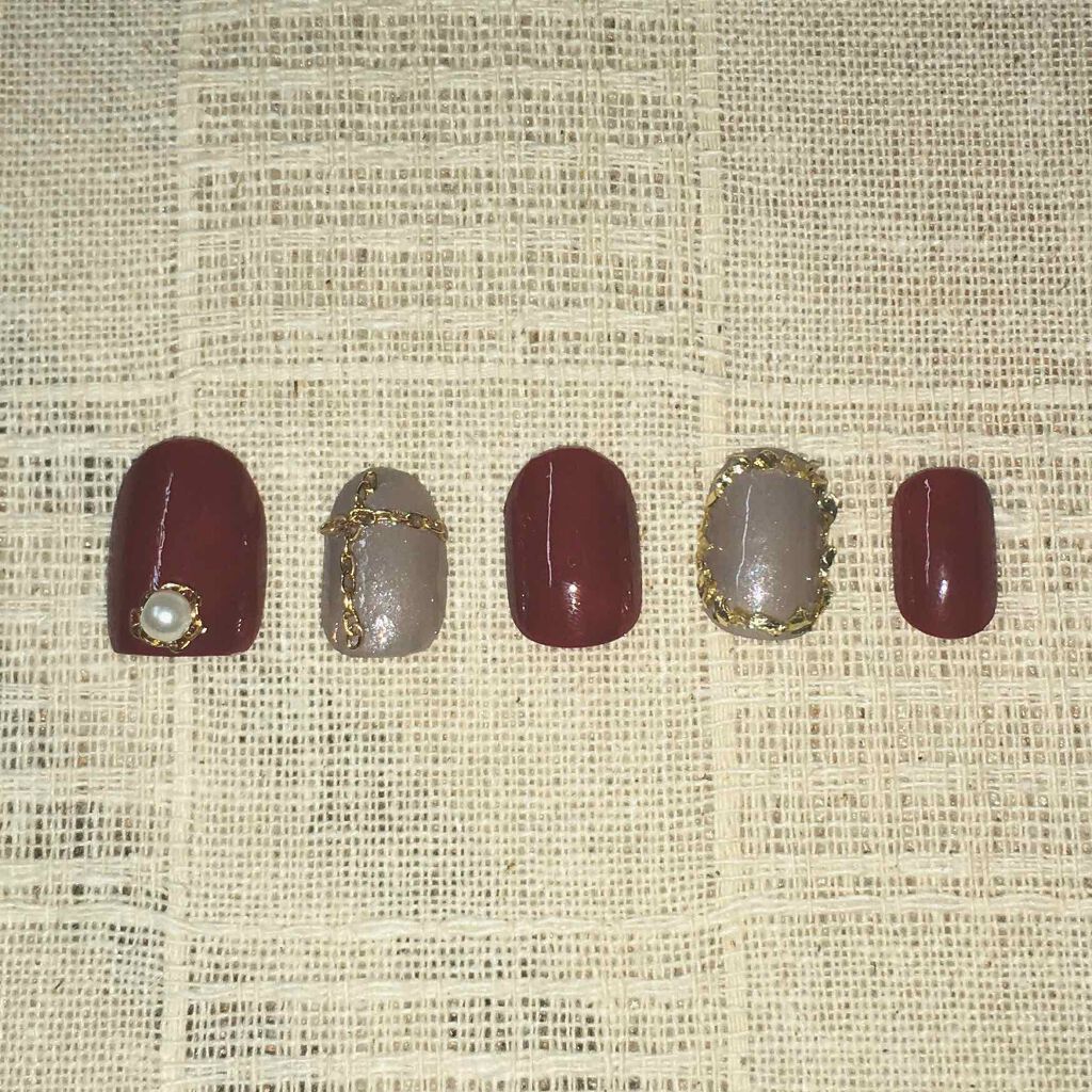 カラフルネイルズ/キャンメイク/マニキュアを使ったクチコミ（2枚目）