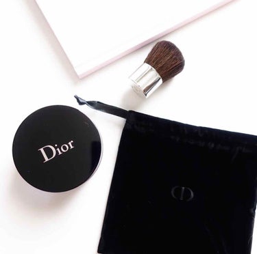 Dior ディオールスキン フォーエヴァー コントロール ルース パウダーのクチコミ「ディオールスキンフォーエヴァーコントロールルースパウダー


すごく使いやすいです♡

香りは.....」（3枚目）