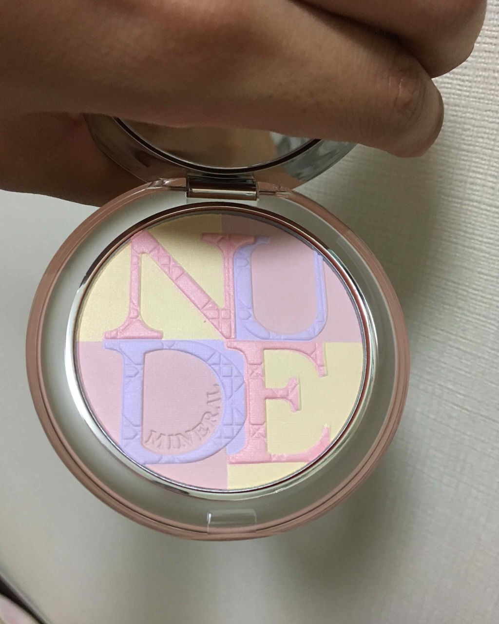 ディオールスキン ミネラル ヌード グロウ パウダー/Dior/プレストパウダーを使ったクチコミ(1枚目)