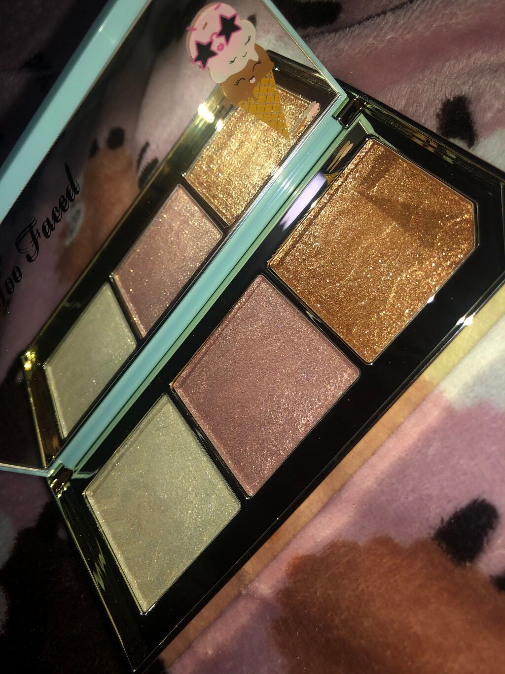 トリプル スクープ ハイライティング パレット /Too Faced/プレストパウダーを使ったクチコミ(1枚目)