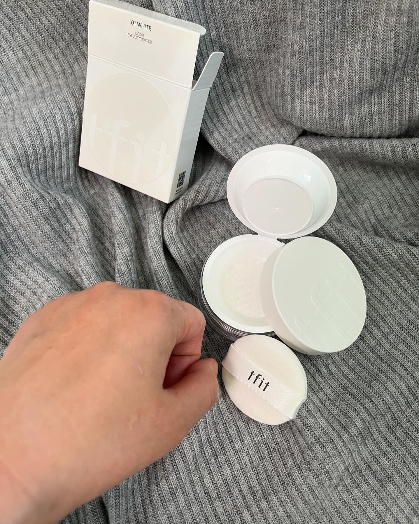 kz*フォロバ💯 on LIPS 「TFITトレンスルーセント セット フィニッシュパウダーWHI..」(6枚目)