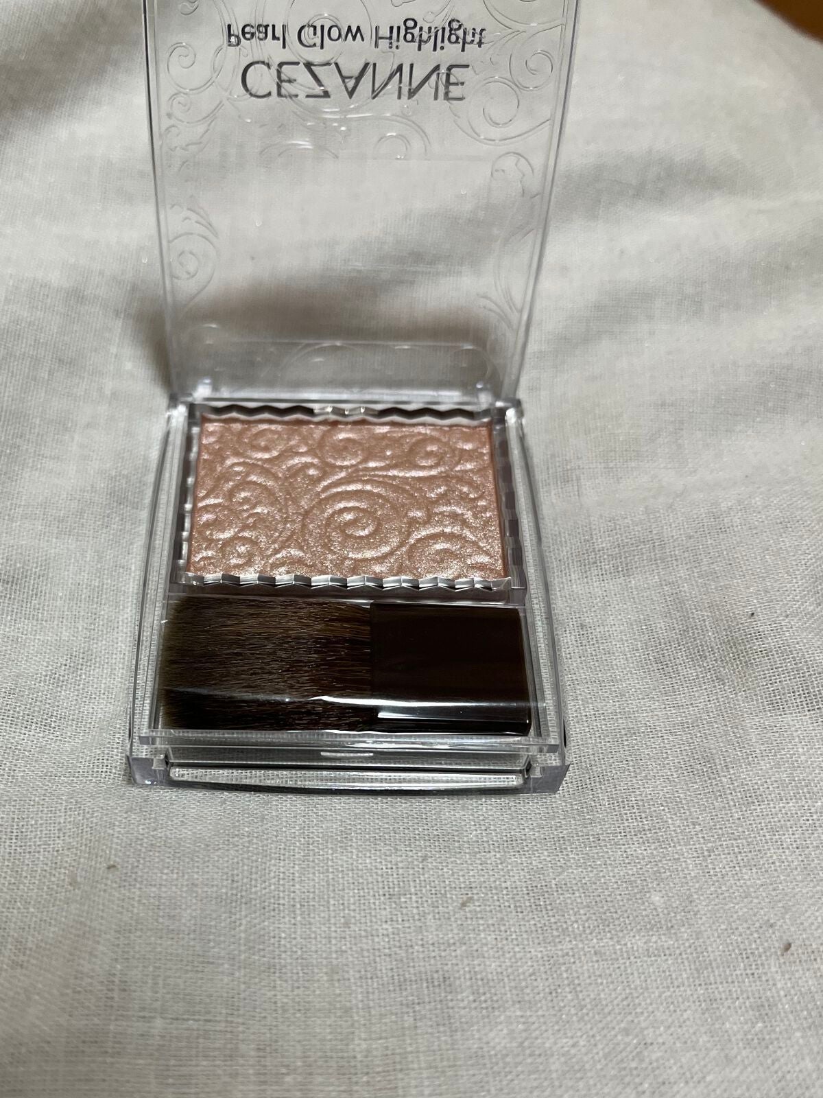 パールグロウハイライト/CEZANNE/パウダーハイライトを使ったクチコミ(3枚目)