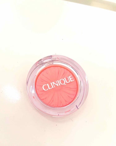 
📌CLINIQUE チークポップ 08 メロンポップ

モテ顔になれるメロンポップ❤️
可愛いんですよね〜☺️

優しいコーラルピンクです
薄づきで、付けすぎることもなくメイク初心者さんでも簡単に可愛