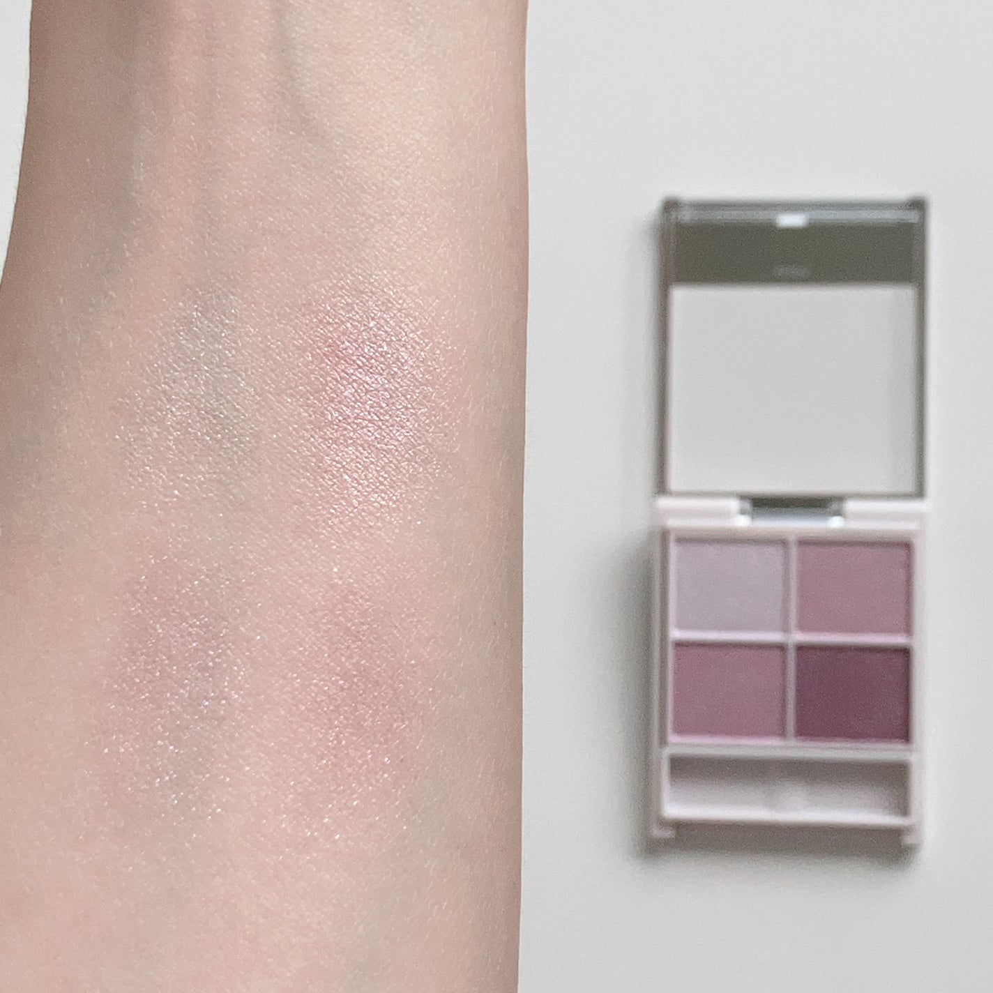 シルキースフレアイズ/キャンメイク/アイシャドウパレットを使ったクチコミ(2枚目)