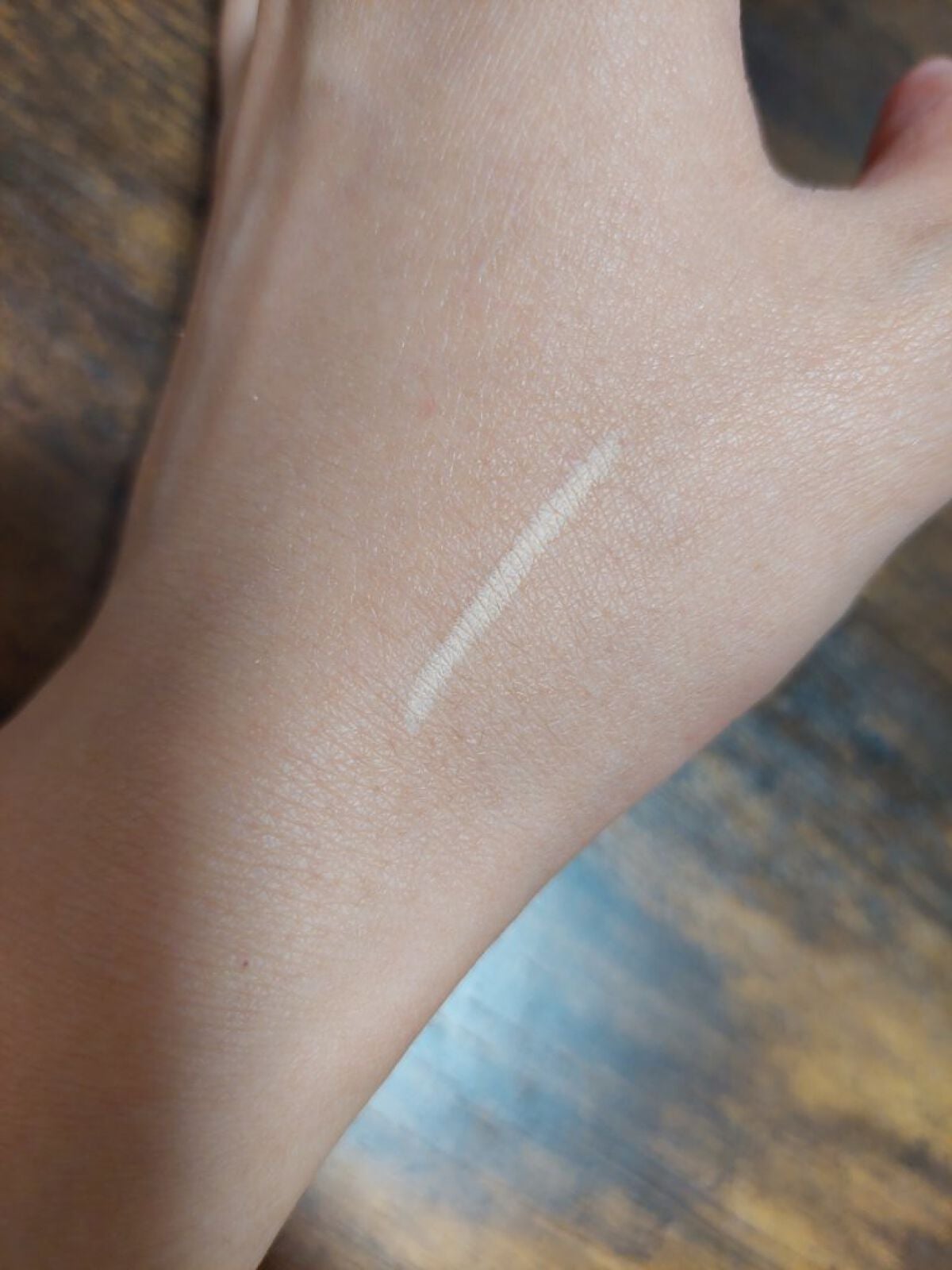 事務のゆきちゃん2 on LIPS 「シピシピ ポイントコンシーラーカラー‥ライトベージュ不器用&涙..」(3枚目)