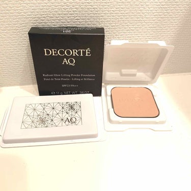 DECORTÉ AQ スキン フォルミング パウダーファンデーションのクチコミ「コスメデコルテのファンデーションが大好きで、リキッドファンデーションの仕上げやお直しにはエレガ.....」（1枚目）