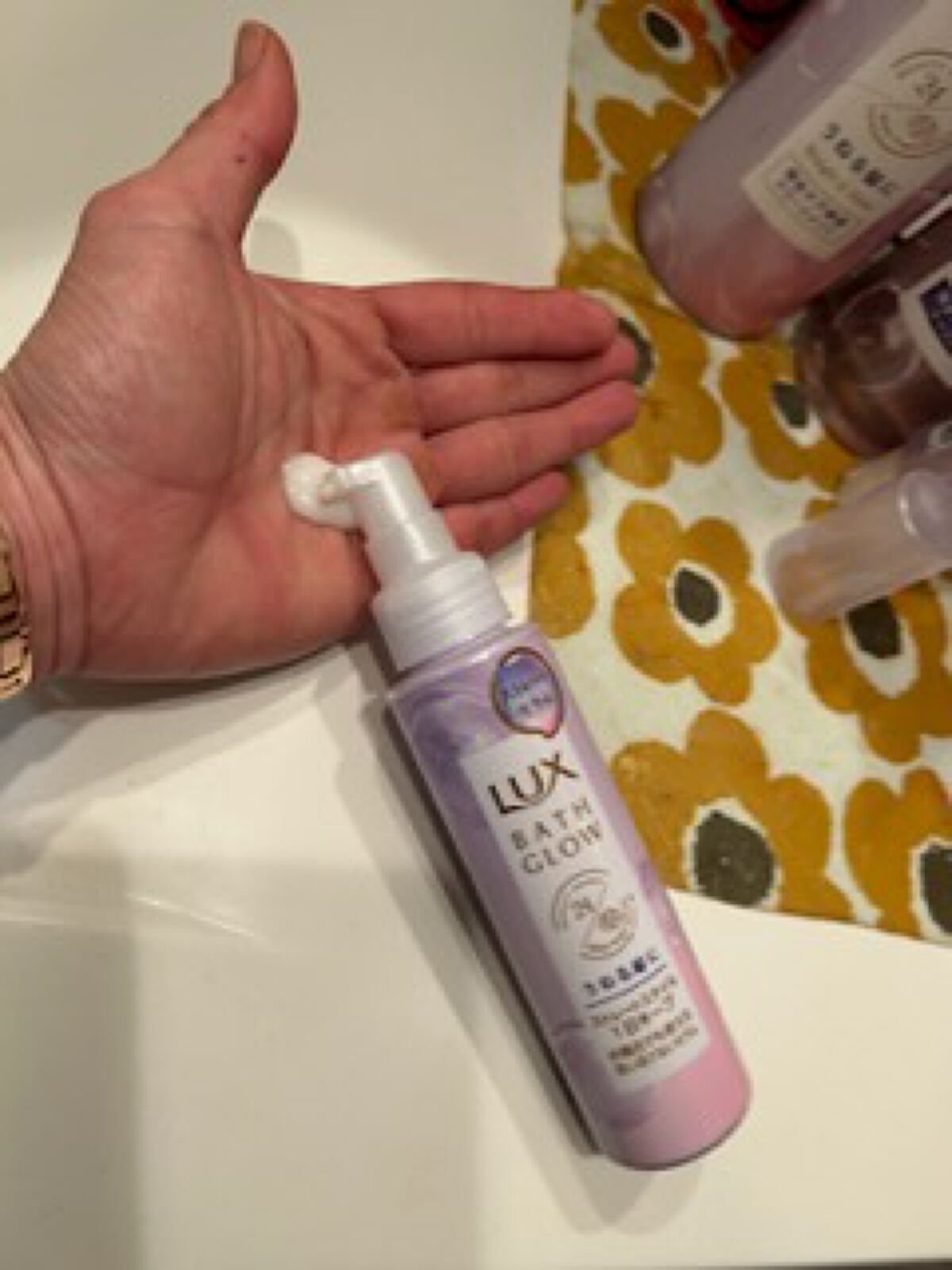 バスグロウ ストレート&シャイン シャンプー/トリートメント/LUX/市販シャンプーを使ったクチコミ(1枚目)