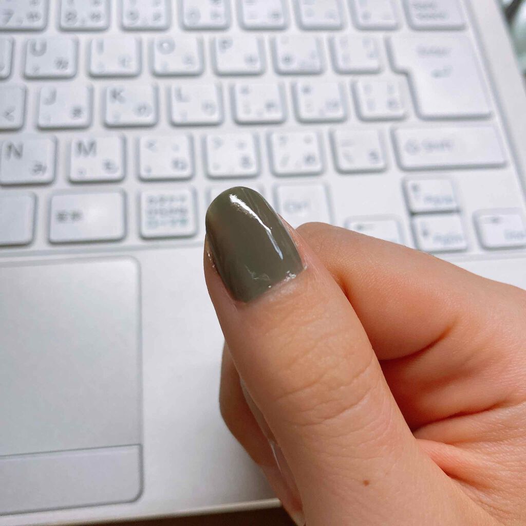 カラフルネイルズ/キャンメイク/マニキュアを使ったクチコミ(3枚目)