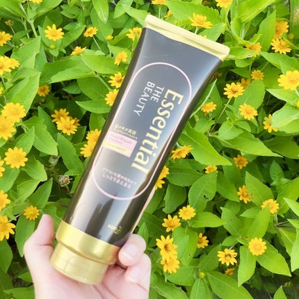 THE BEAUTY 髪のキメ美容プレミアムトリートメント<モイストリペアプレミアム>/エッセンシャル/洗い流すヘアトリートメントを使ったクチコミ(1枚目)