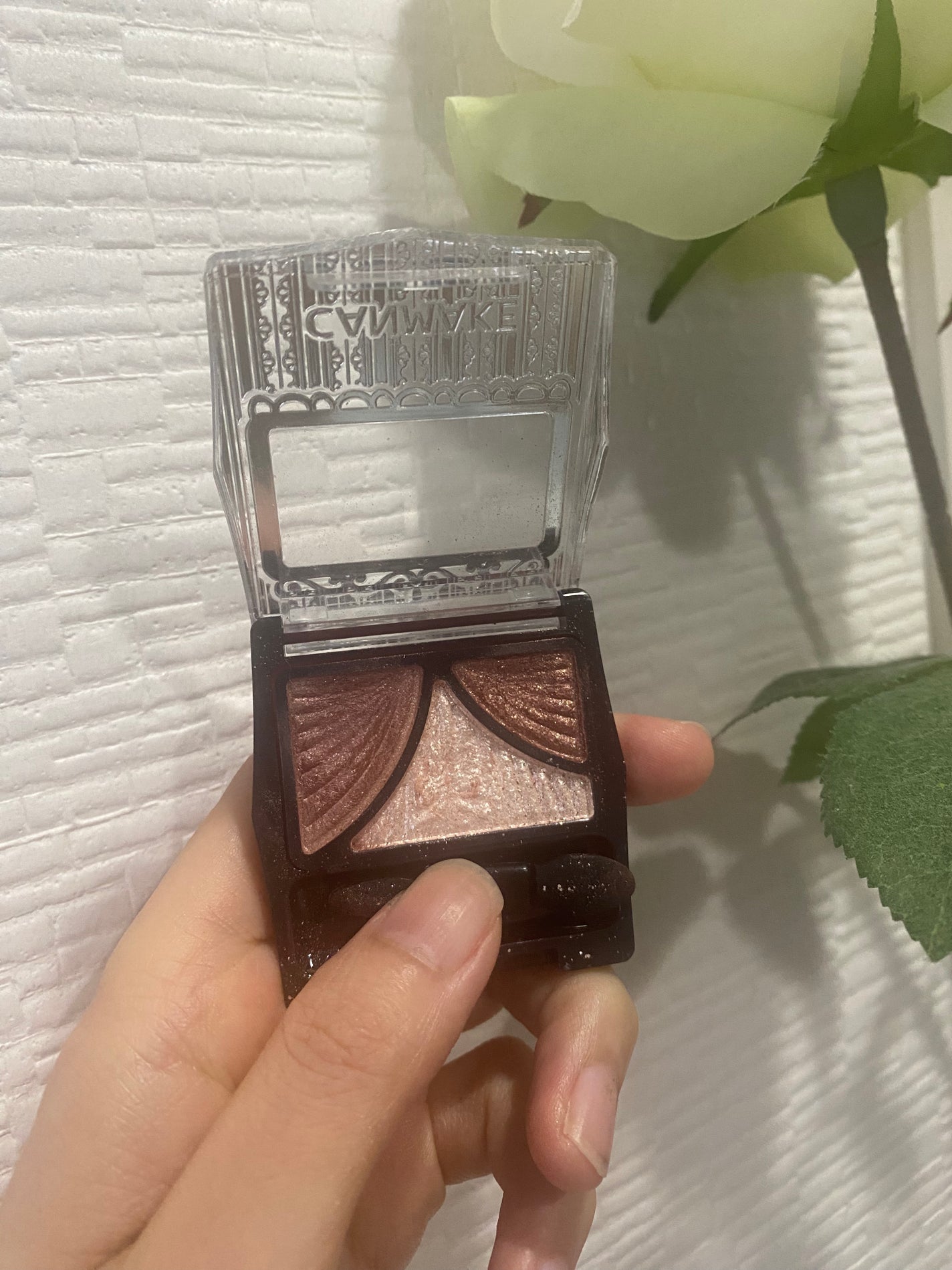 ジューシーピュアアイズ/キャンメイク/アイシャドウパレットを使ったクチコミ(1枚目)