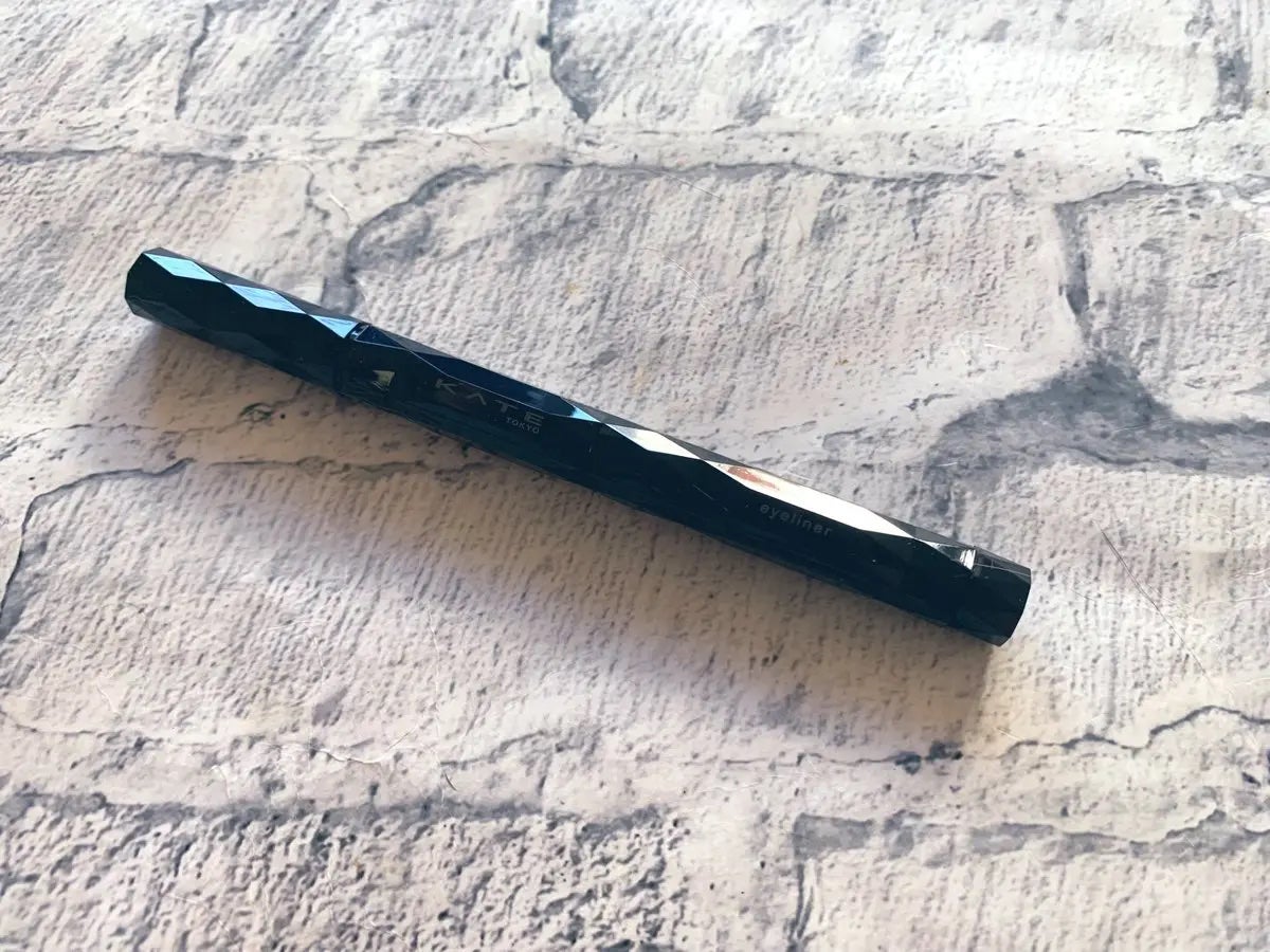 スーパーシャープライナーEX4.0/KATE/リキッドアイライナーを使ったクチコミ(1枚目)