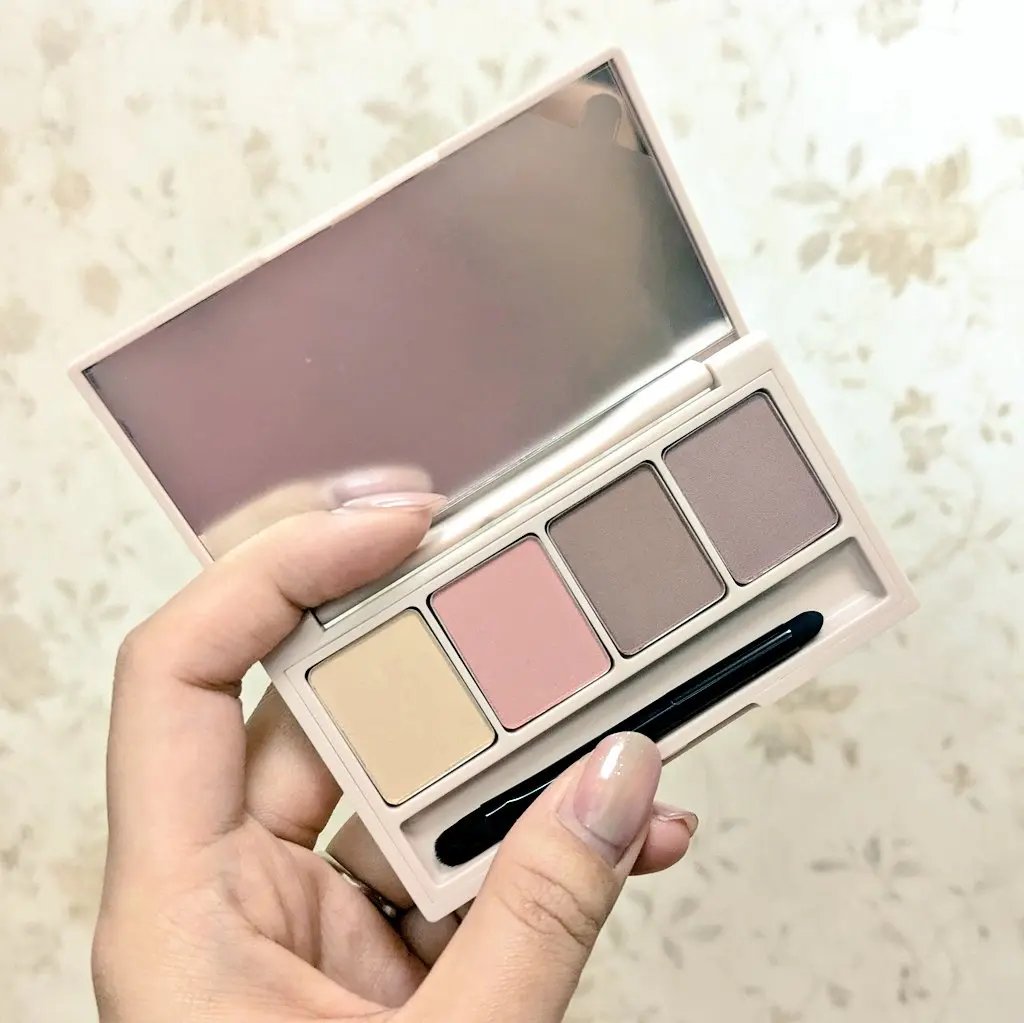 足しパレ/Fujiko/アイシャドウパレットを使ったクチコミ（2枚目）