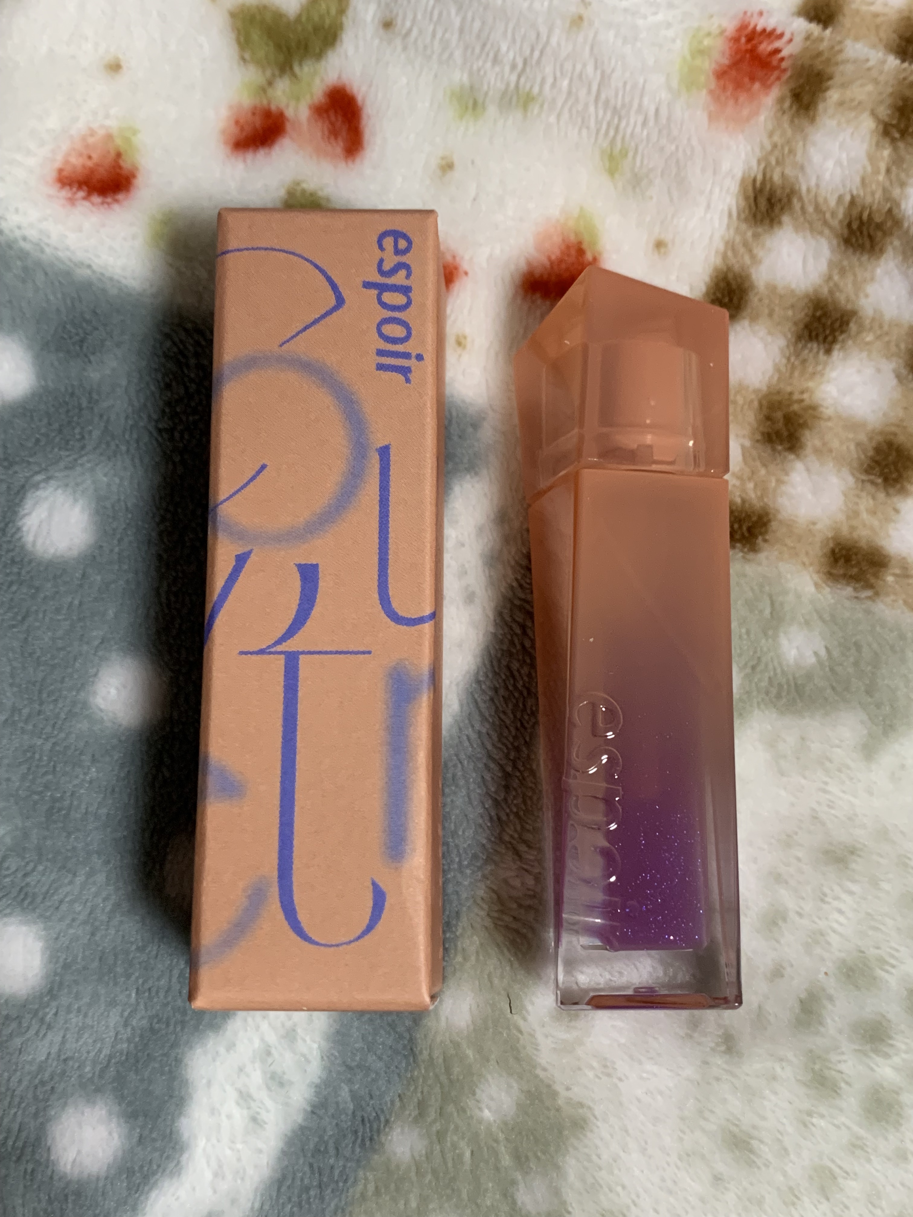 グレーズ プランパーグロス バイオレットクォーツ/ETUDE/リッププランパーを使ったクチコミ（3枚目）