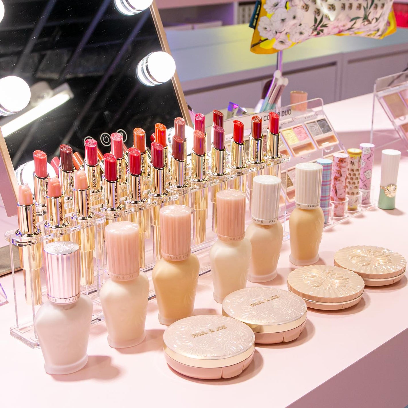 ラトゥー エクラ ファンデーション プライマー N/PAUL & JOE BEAUTE/化粧下地を使ったクチコミ(4枚目)