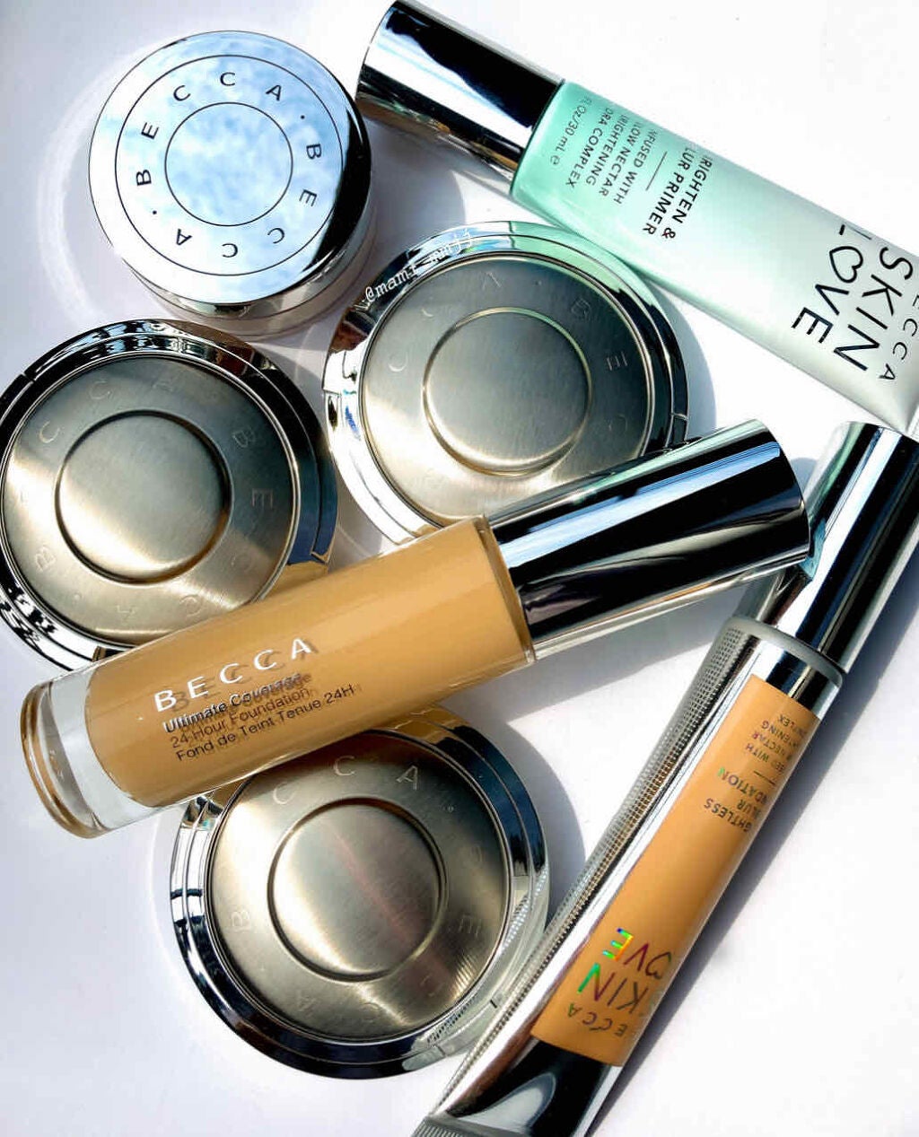 Ultimate Coverage 24 Hour Foundation/BECCA/リキッドファンデーションを使ったクチコミ(1枚目)