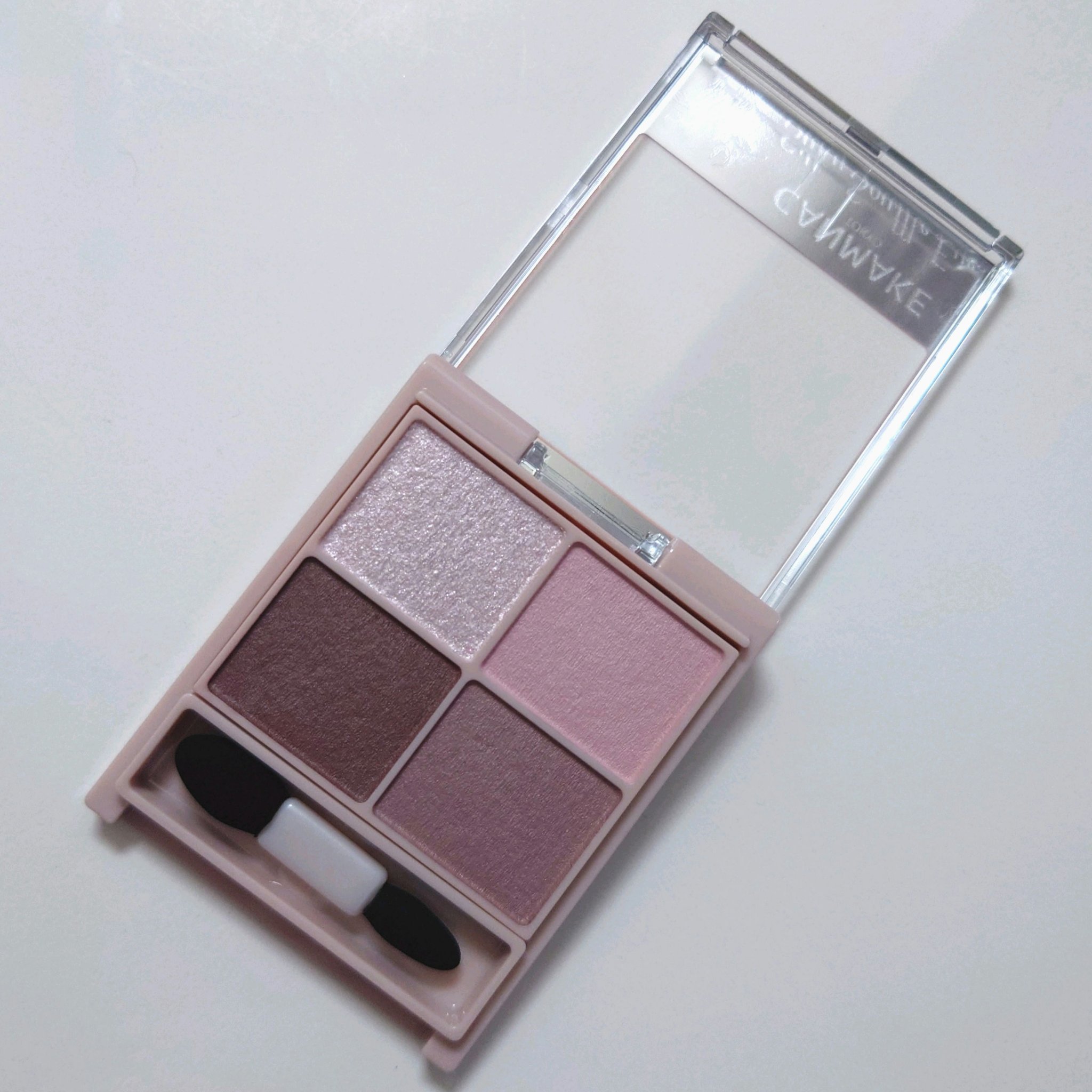 シルキースフレアイズ（マットタイプ）/キャンメイク/アイシャドウパレットを使ったクチコミ（1枚目）