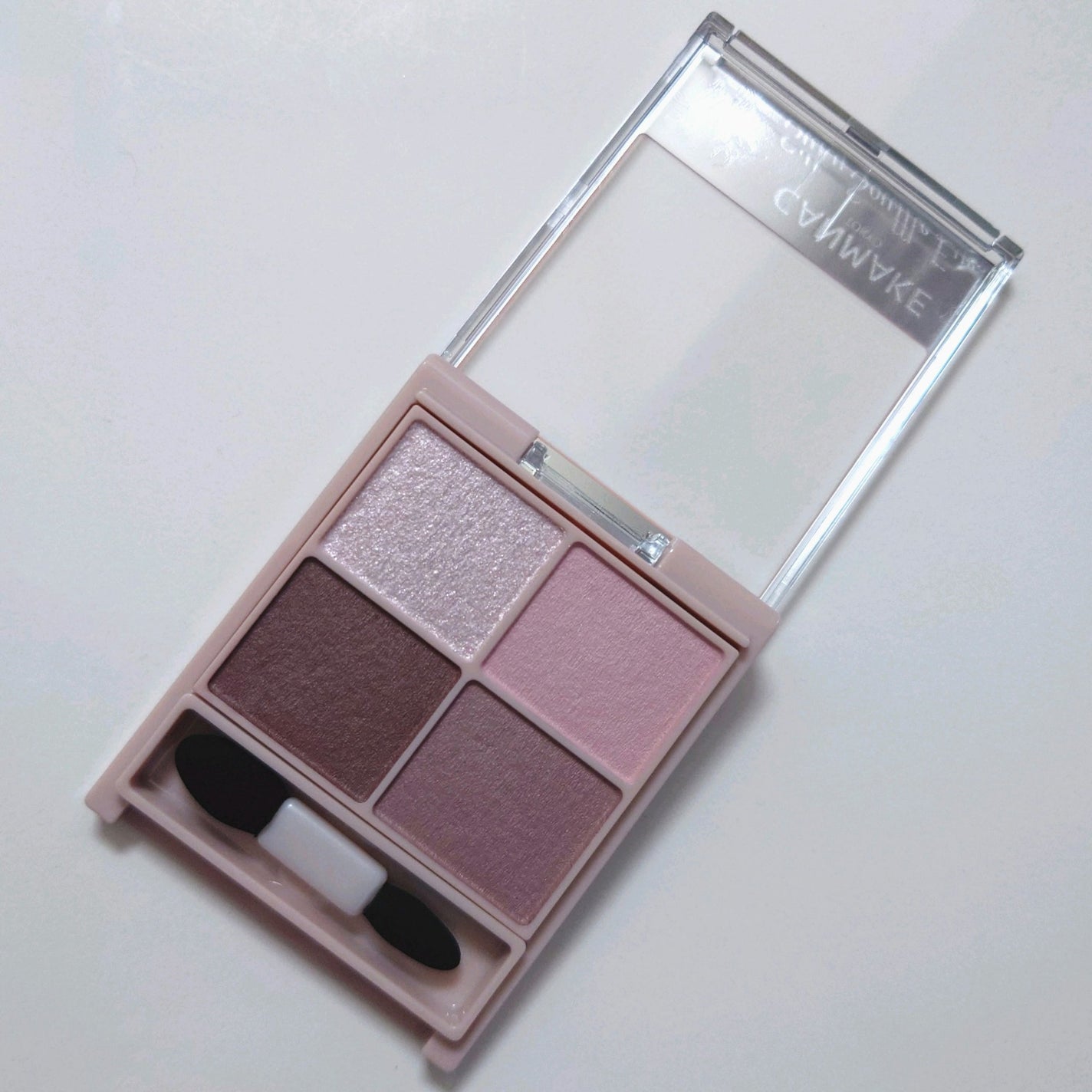 シルキースフレアイズ(マットタイプ)/キャンメイク/アイシャドウパレットを使ったクチコミ(1枚目)