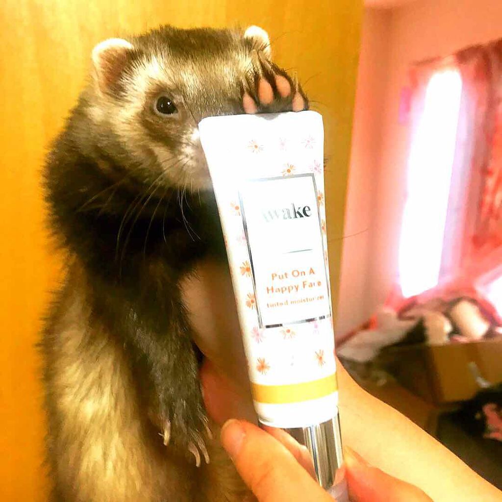 プットオンアハッピーフェイス ティンティド モイスチュアライザー/Awake/CCクリームを使ったクチコミ(1枚目)