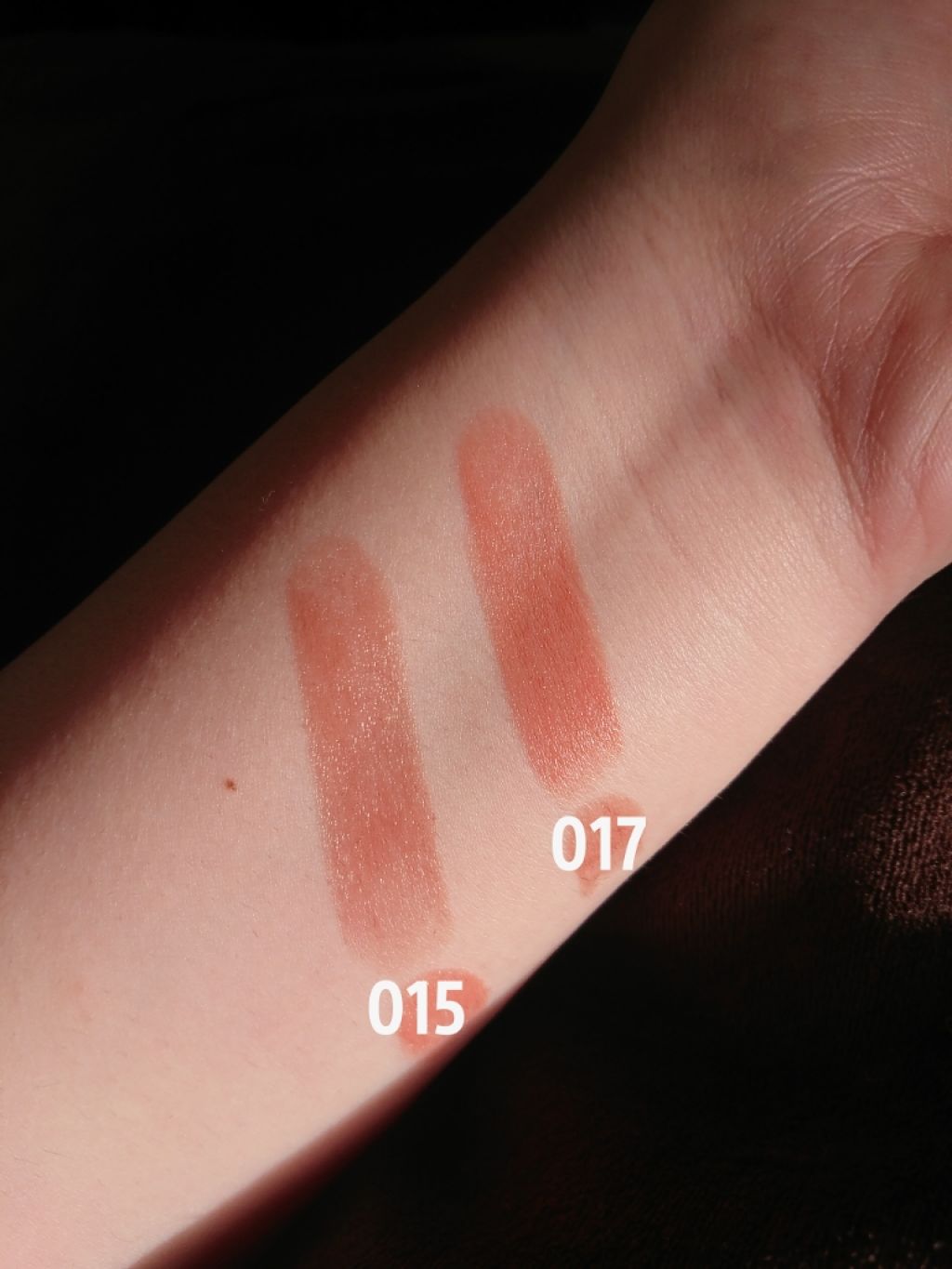 ラスティングフィニッシュ クリーミィ リップ/リンメル ロンドン/口紅を使ったクチコミ(2枚目)