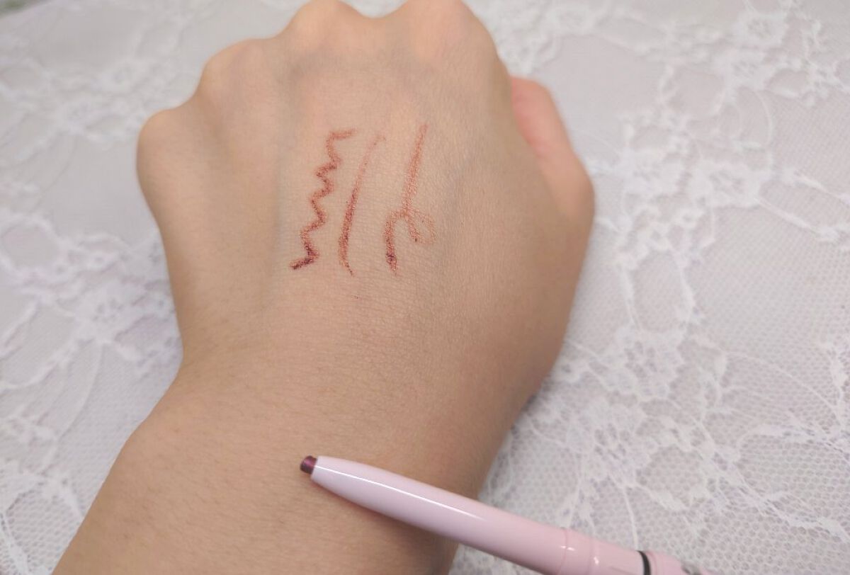 リアルラスティングアイペンシル24hWPk バーガンディ(竈門禰豆子)/K-パレット/ペンシルアイライナーを使ったクチコミ（3枚目）