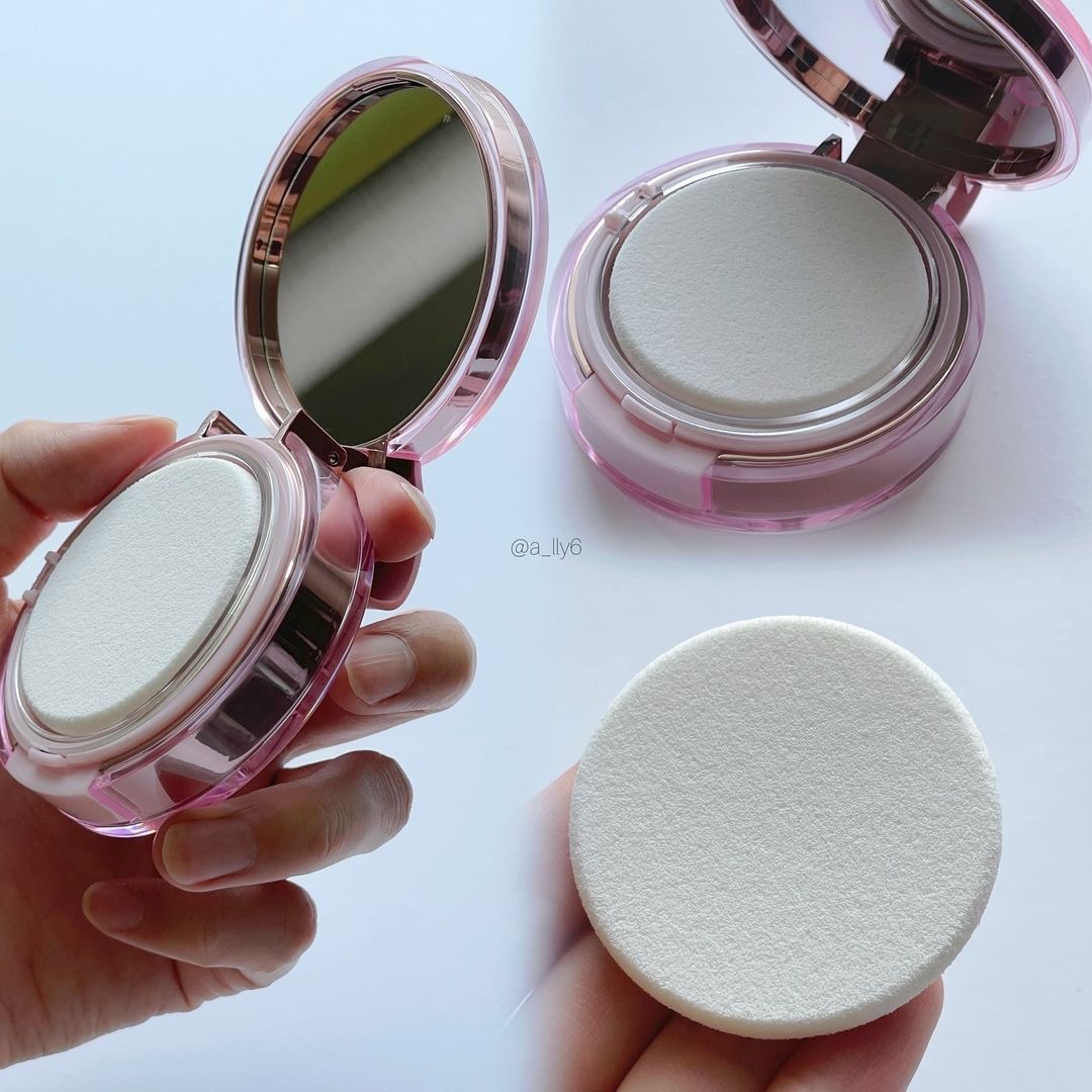 ザ・ブラーパウダーパクト/ABOUT TONE/プレストパウダーを使ったクチコミ（3枚目）