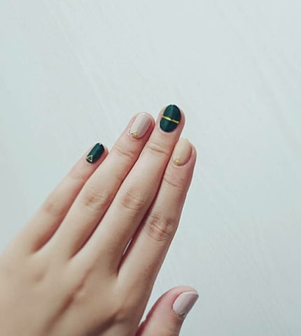 アーティスティックネールズ(スピーディ&グロッシー)/MAJOLICA MAJORCA/マニキュアを使ったクチコミ(3枚目)