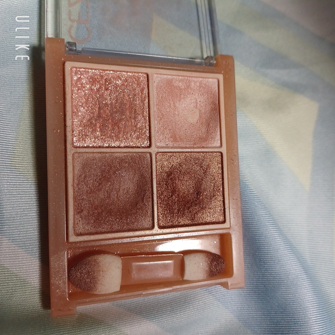 ベージュトーンアイシャドウ/CEZANNE/アイシャドウパレットを使ったクチコミ（1枚目）