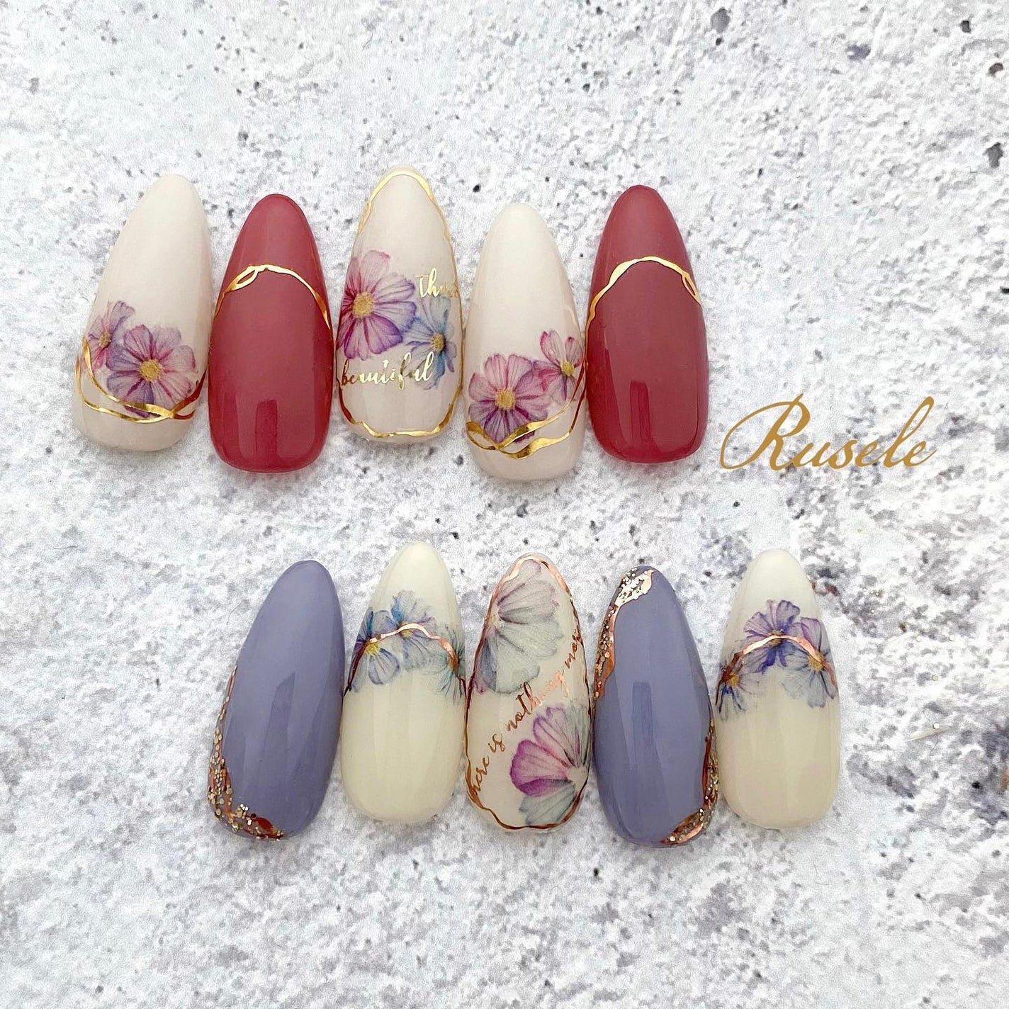 naomi on LIPS 「秋はコスモスも素敵🥺💓秋は濃いめのcolorも可愛ぃ😊写ネ..」(1枚目)