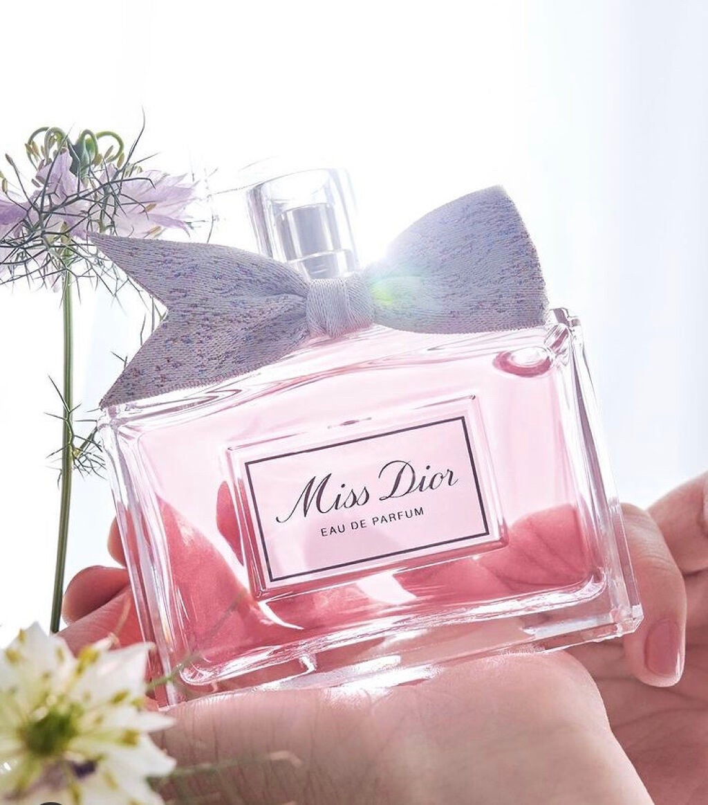 ミス ディオール ブルーミング ブーケ(オードゥトワレ)/Dior/香水(レディース)を使ったクチコミ(2枚目)