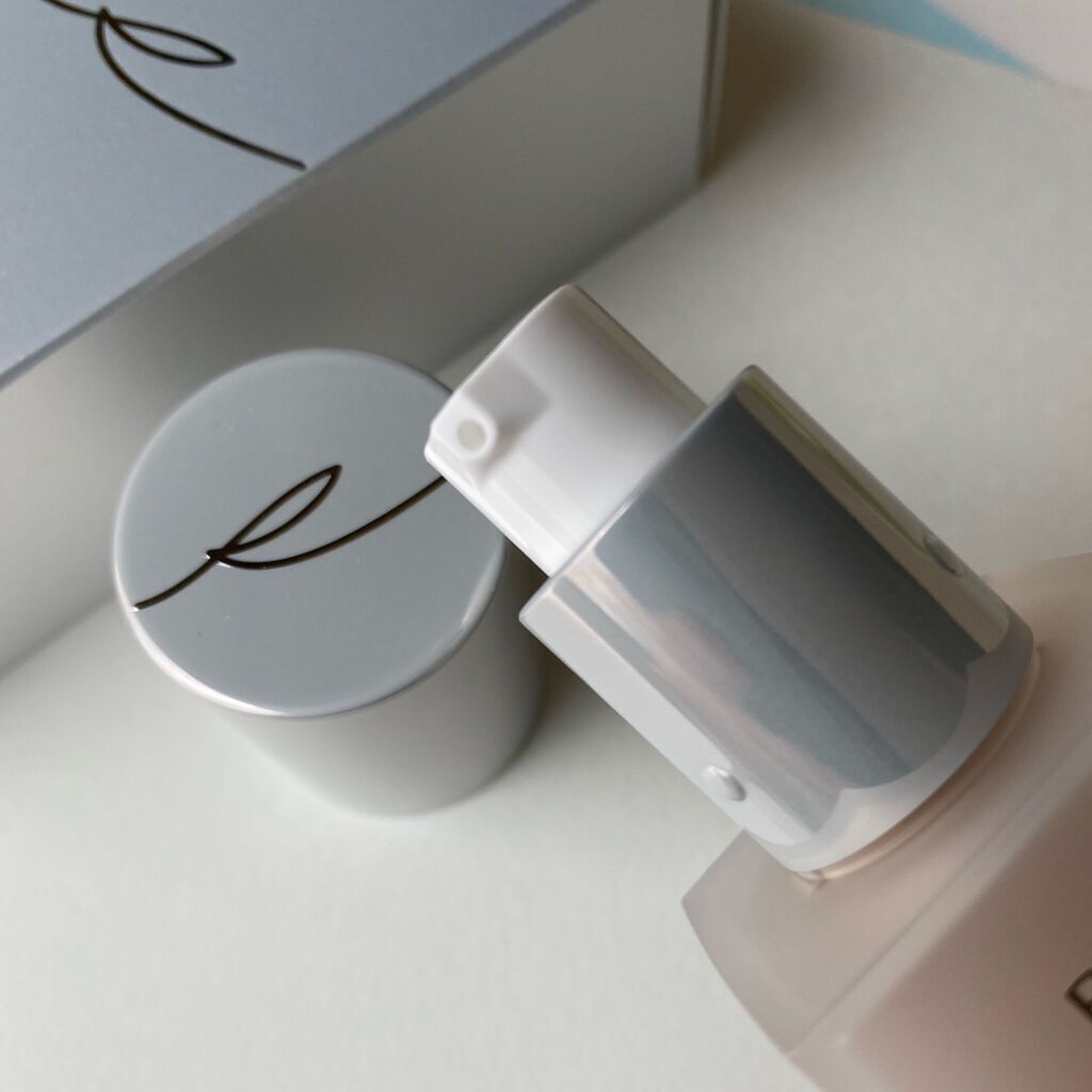 RMK ジェルクリーミィファンデーション/RMK/クリーム・エマルジョンファンデーションを使ったクチコミ(2枚目)