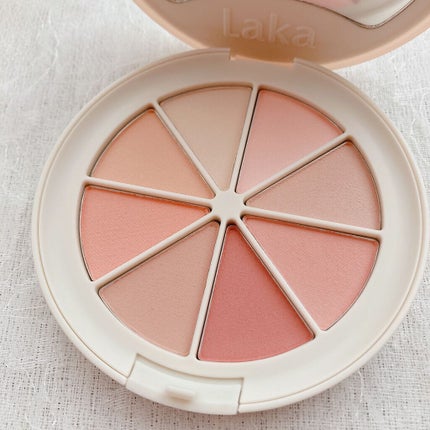 ミドルトーンアイシャドウコレクターパレット/Laka/アイシャドウパレットを使ったクチコミ(4枚目)