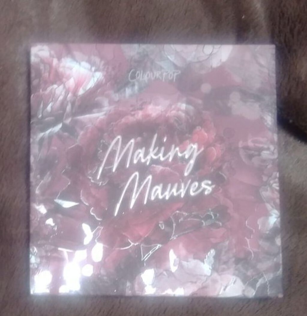 Making Mauves/ColourPop/アイシャドウパレットを使ったクチコミ（3枚目）