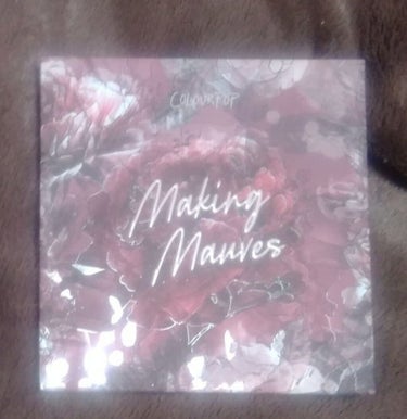 Making Mauves/ColourPop/パウダーアイシャドウを使ったクチコミ（3枚目）