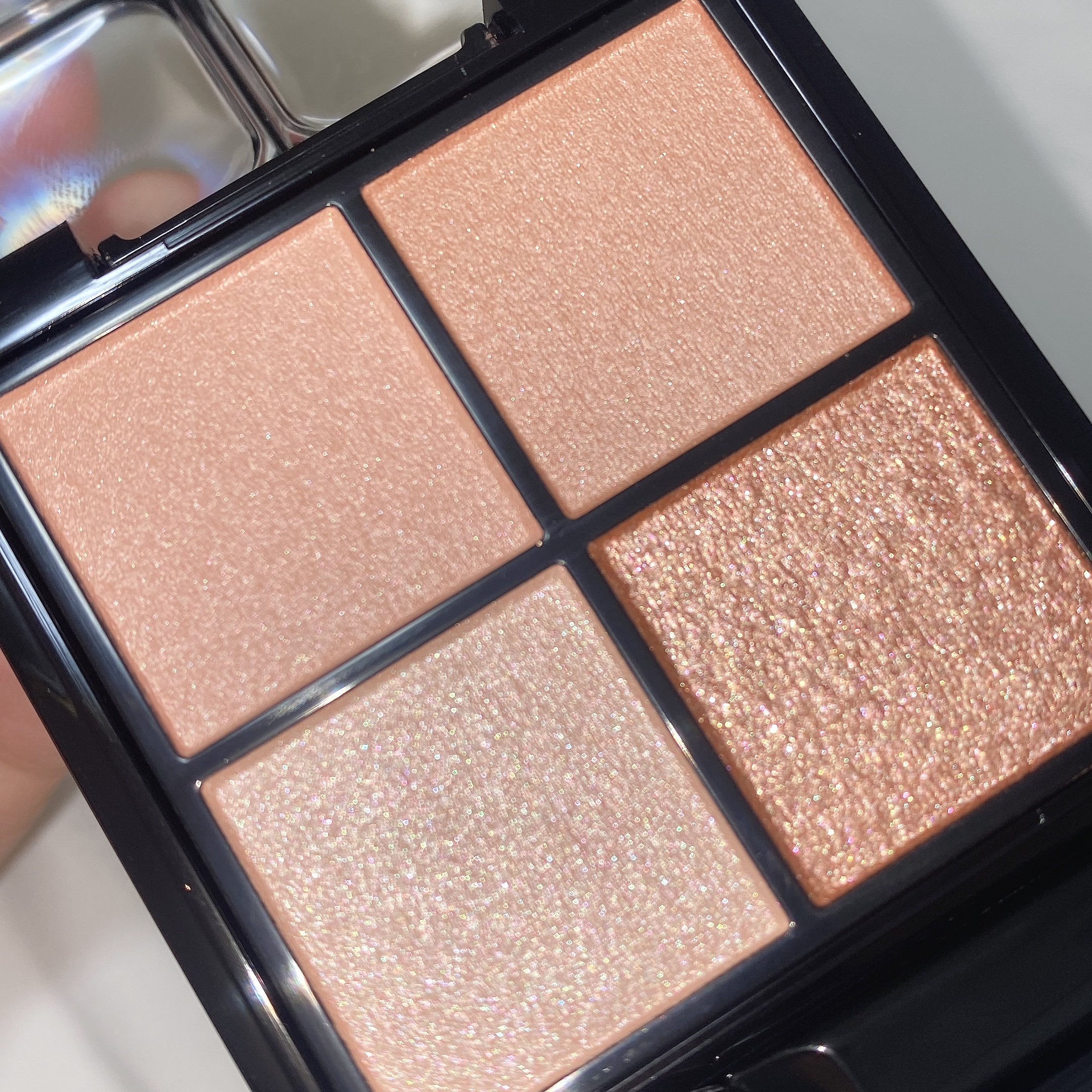 ケイト ポッピングシルエットシャドウ/KATE/アイシャドウパレットを使ったクチコミ（3枚目）